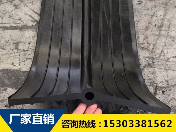 鋼板止水帶和橡膠止水帶相比哪個更好些？