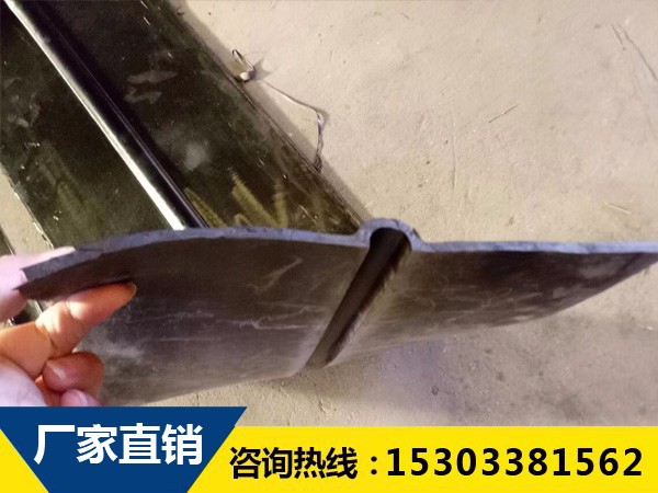 外貼式橡膠止水帶的接頭連接方法是否容易學(xué)會？